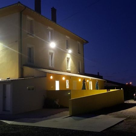 Auberge De La Licorne Eu Livron-sur-Drôme Exterior foto
